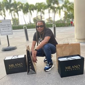 Meet your Posher, Kahil